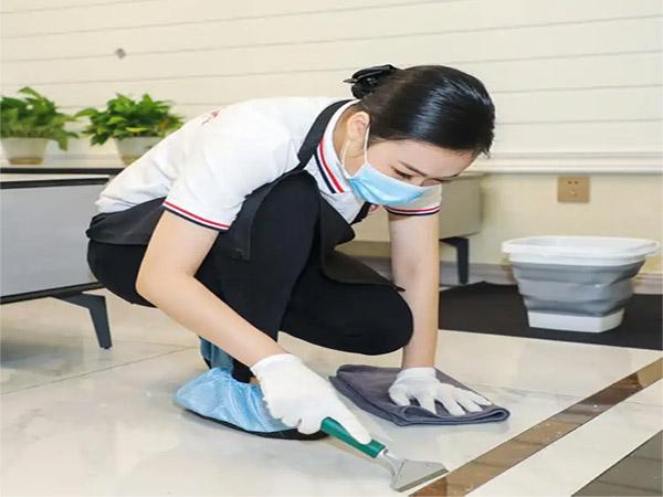 如何才能做好一個(gè)保潔？
